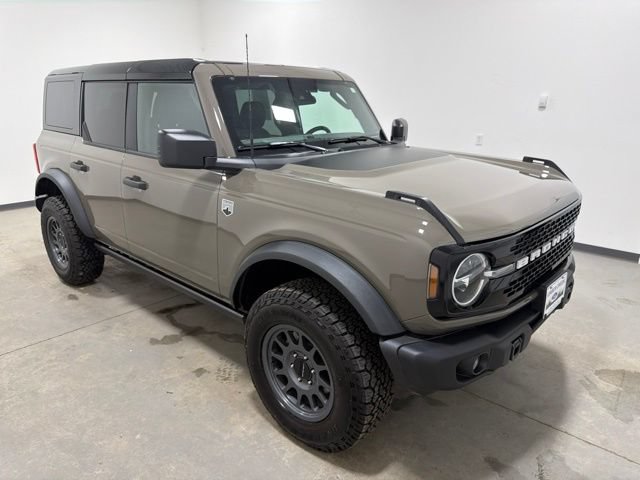 Used 2026 Ford Bronco Big Bend w/ Black Diamond Package AWD/4WD image 3