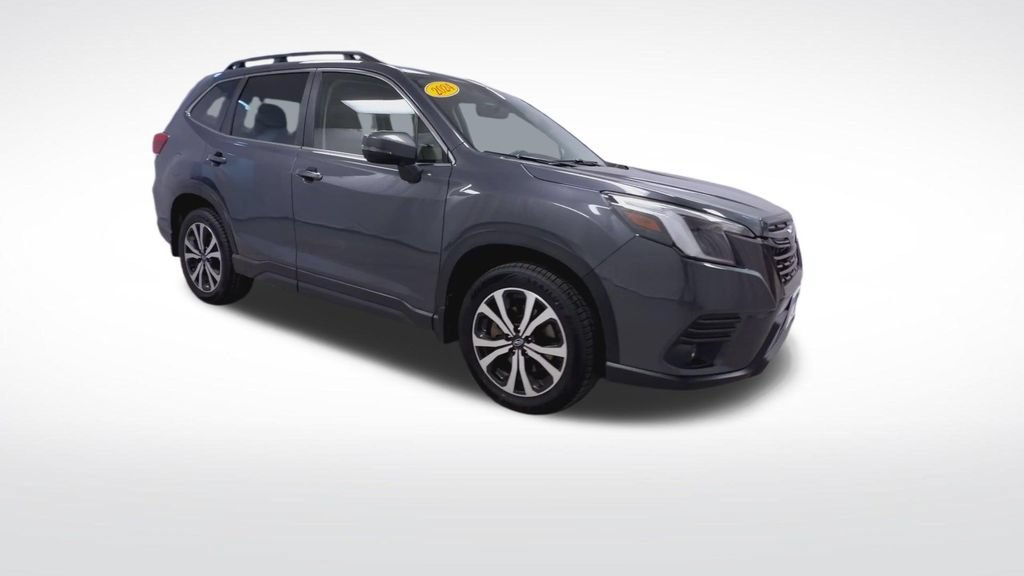 Used 2024 Subaru Forester Limited AWD/4WD image 2