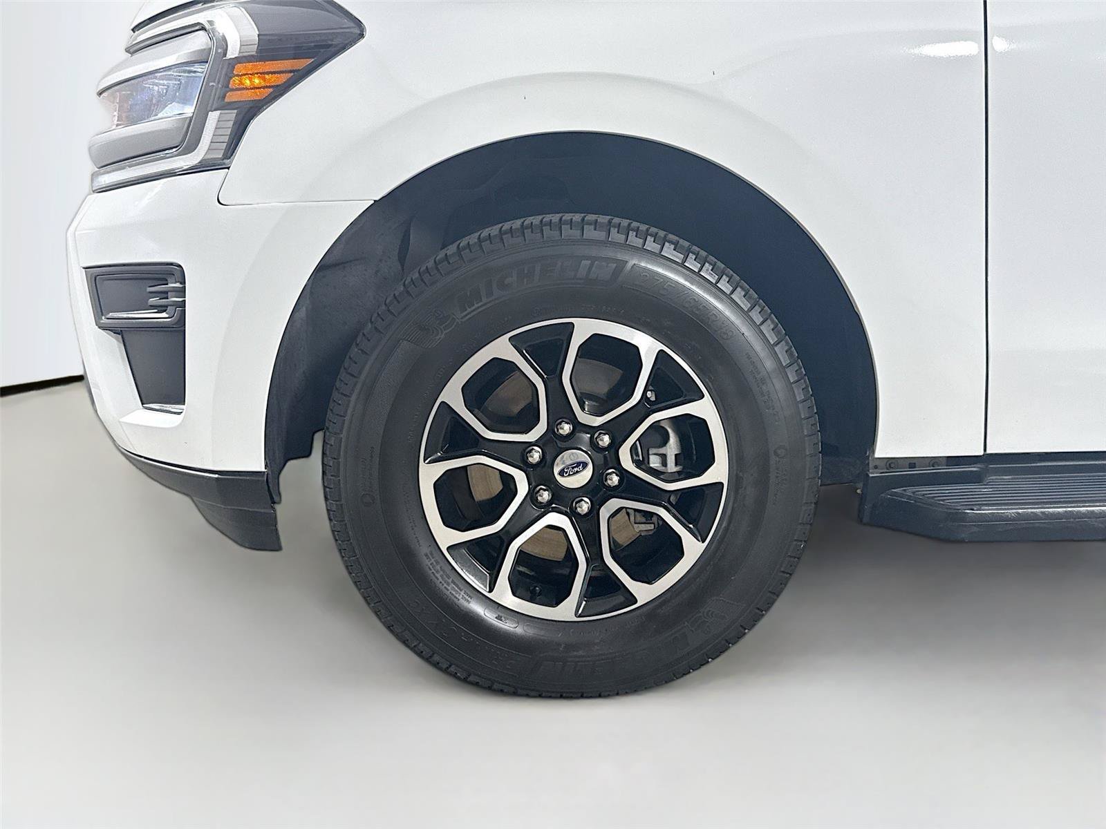 Used 2023 Ford Expedition Max XL RWD image 24