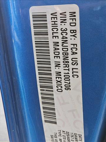 Used 2024 Jeep Compass Latitude image 24