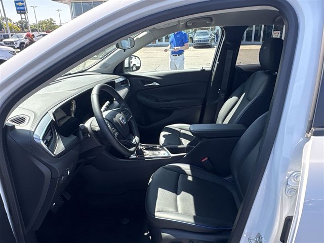 Certified 2025 Buick Encore GX Sport Touring w/ Comfort Package FWD image 18