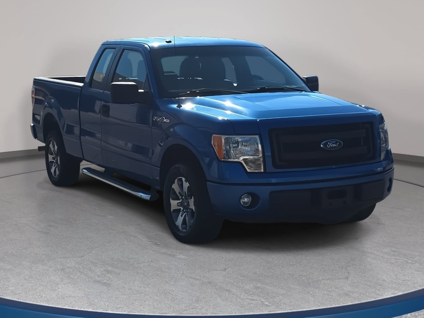 Used 2013 Ford F150 STX w/ Mid Equipment Group RWD image 2