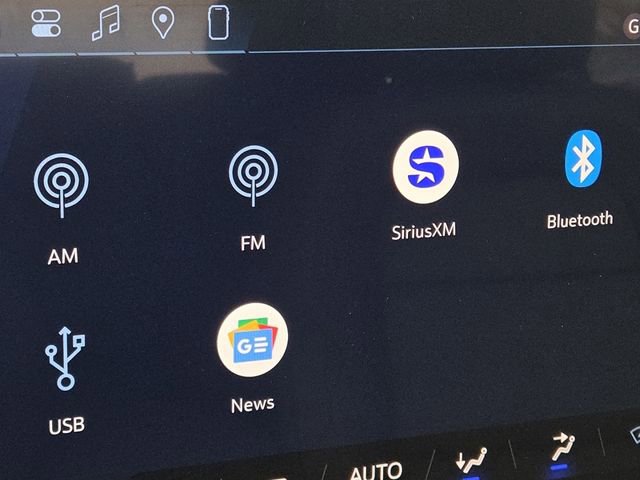 New 2026 Chevrolet Equinox EV LT image 5