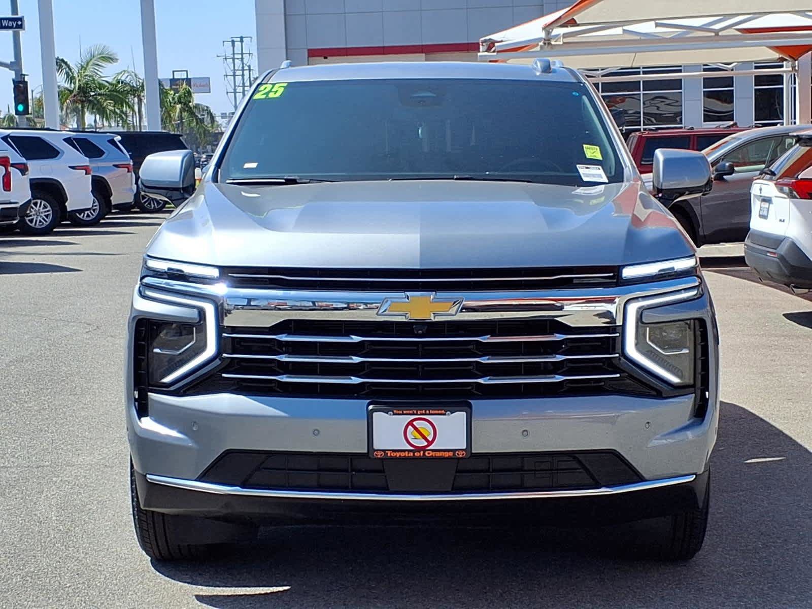 Used 2025 Chevrolet Tahoe LT AWD/4WD image 2