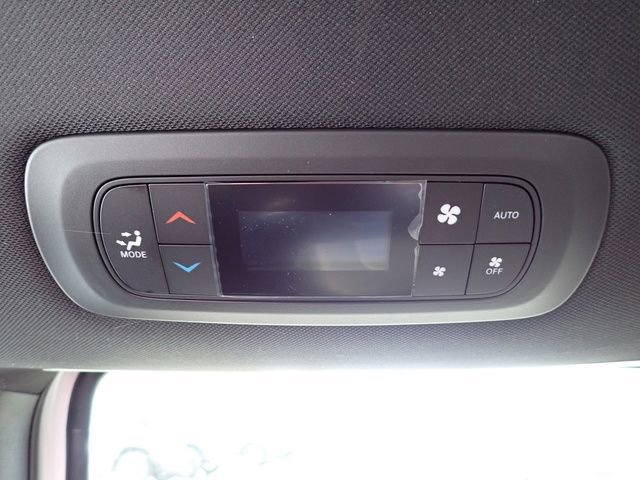 New 2025 Chrysler Pacifica Select FWD image 15