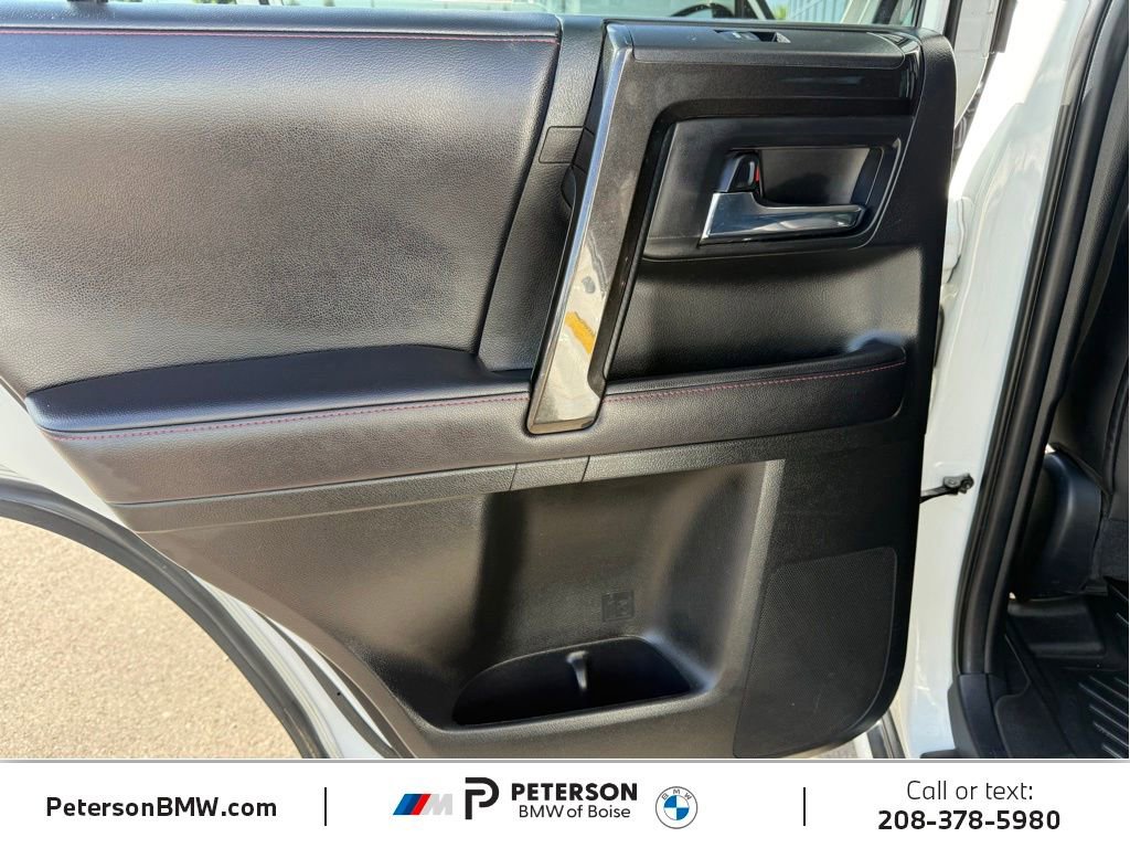 Used 2018 Toyota 4Runner TRD Off-Road Premium AWD/4WD image 14