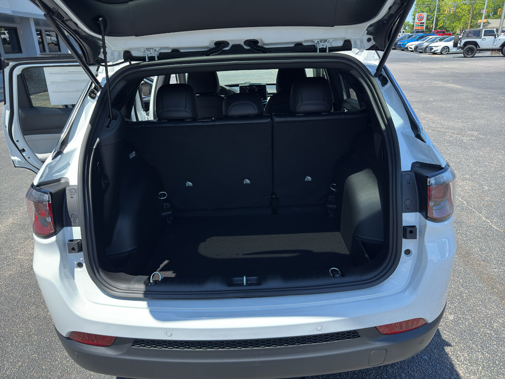 New 2026 Jeep Compass Limited AWD/4WD image 26
