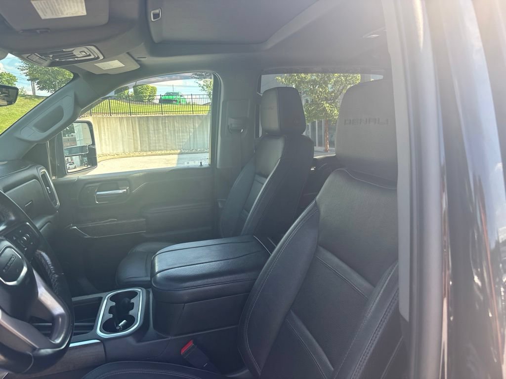 Used 2023 GMC Sierra 2500 Denali w/ Denali Ultimate Package AWD/4WD image 30