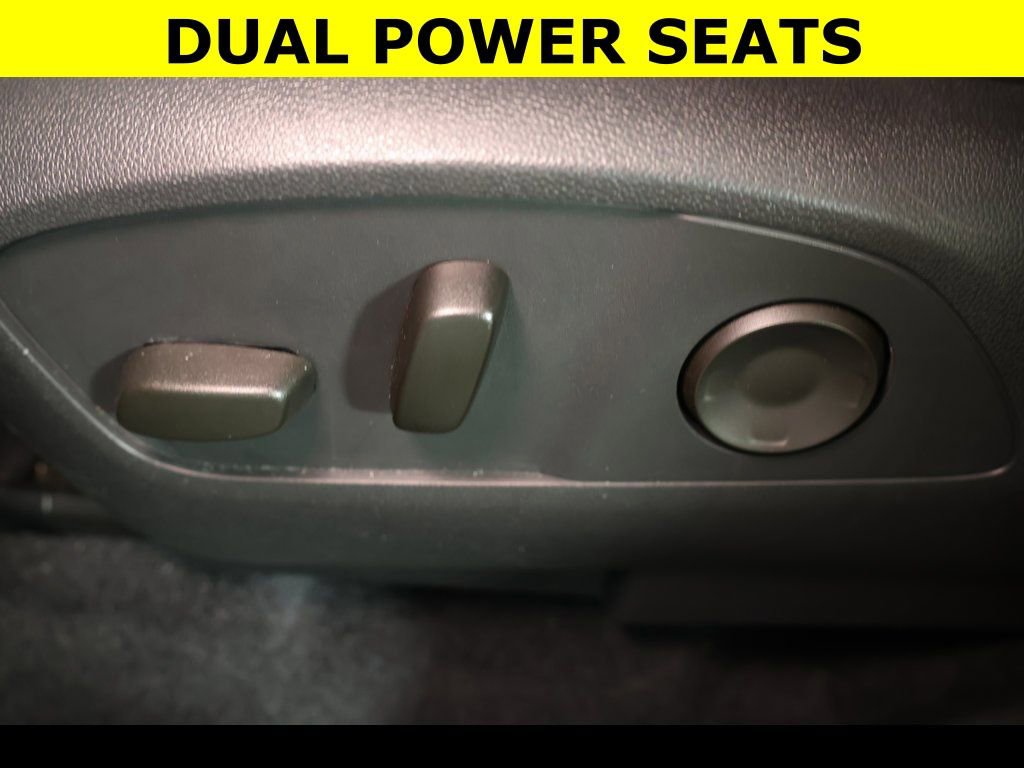 Used 2024 Chevrolet Traverse RS w/ LPO, Floor Liner Package image 9