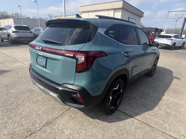Used 2024 Kia Seltos EX FWD image 6