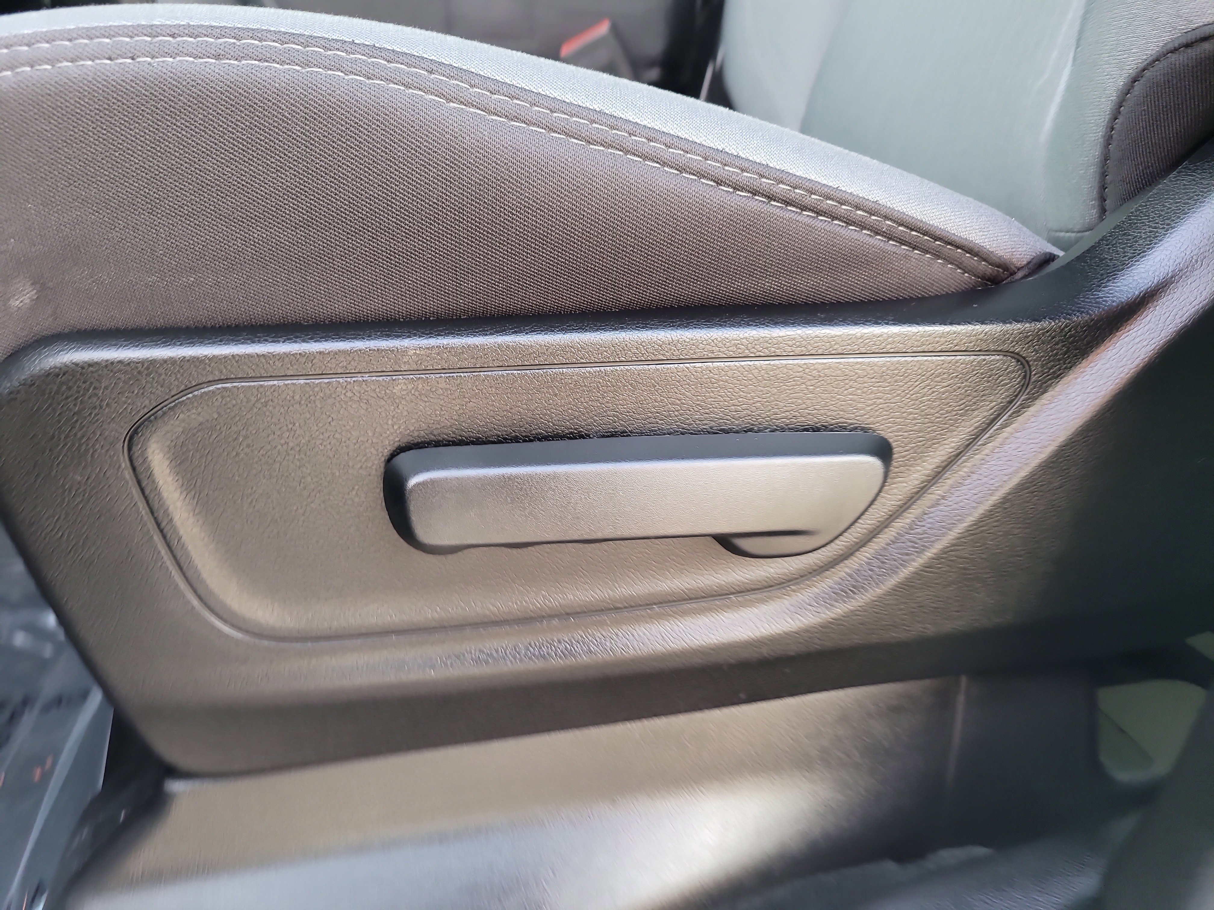 Used 2024 RAM 1500 Big Horn image 19