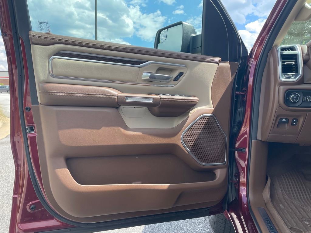 Used 2020 RAM 1500 Laramie RWD image 10