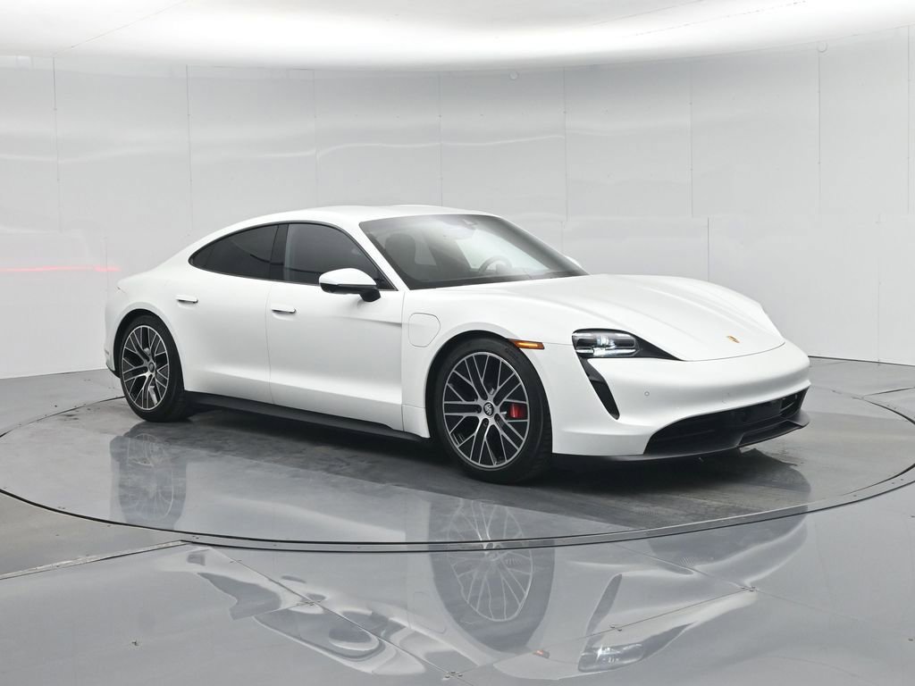 Used 2021 Porsche Taycan 4S image 25
