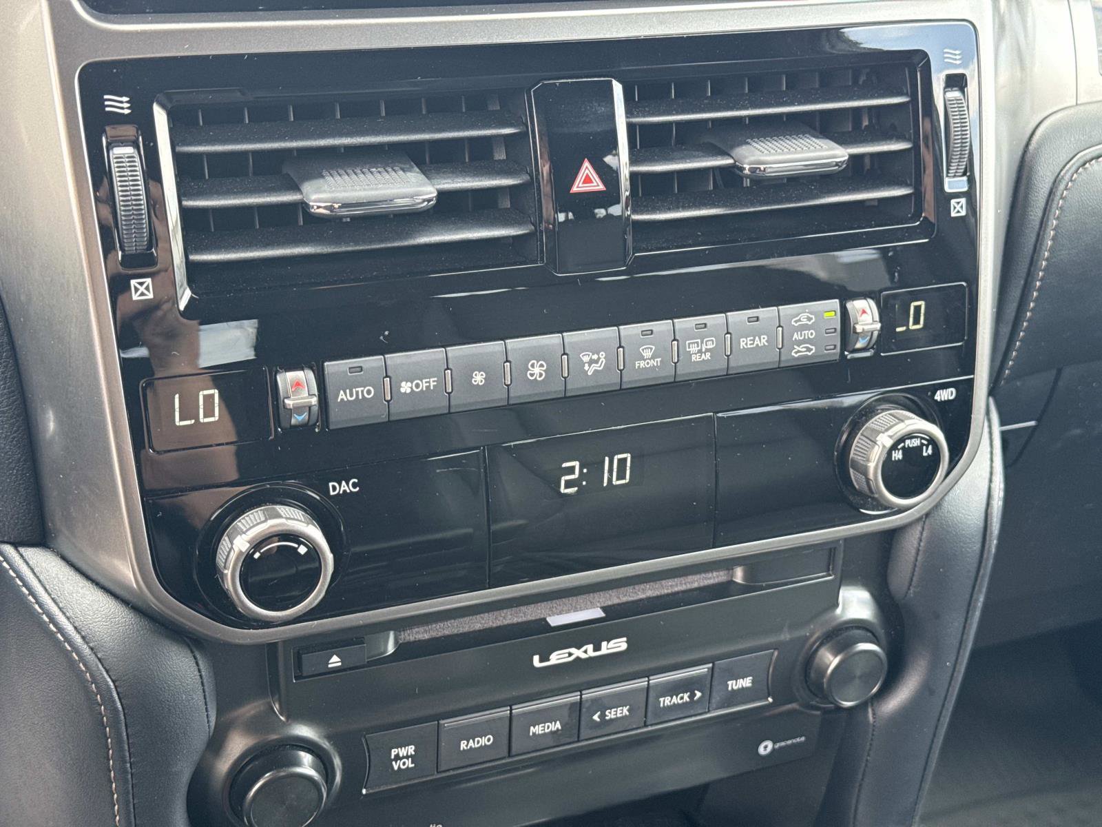 Certified 2022 Lexus GX 460 Premium w/ Premium Package AWD/4WD image 25