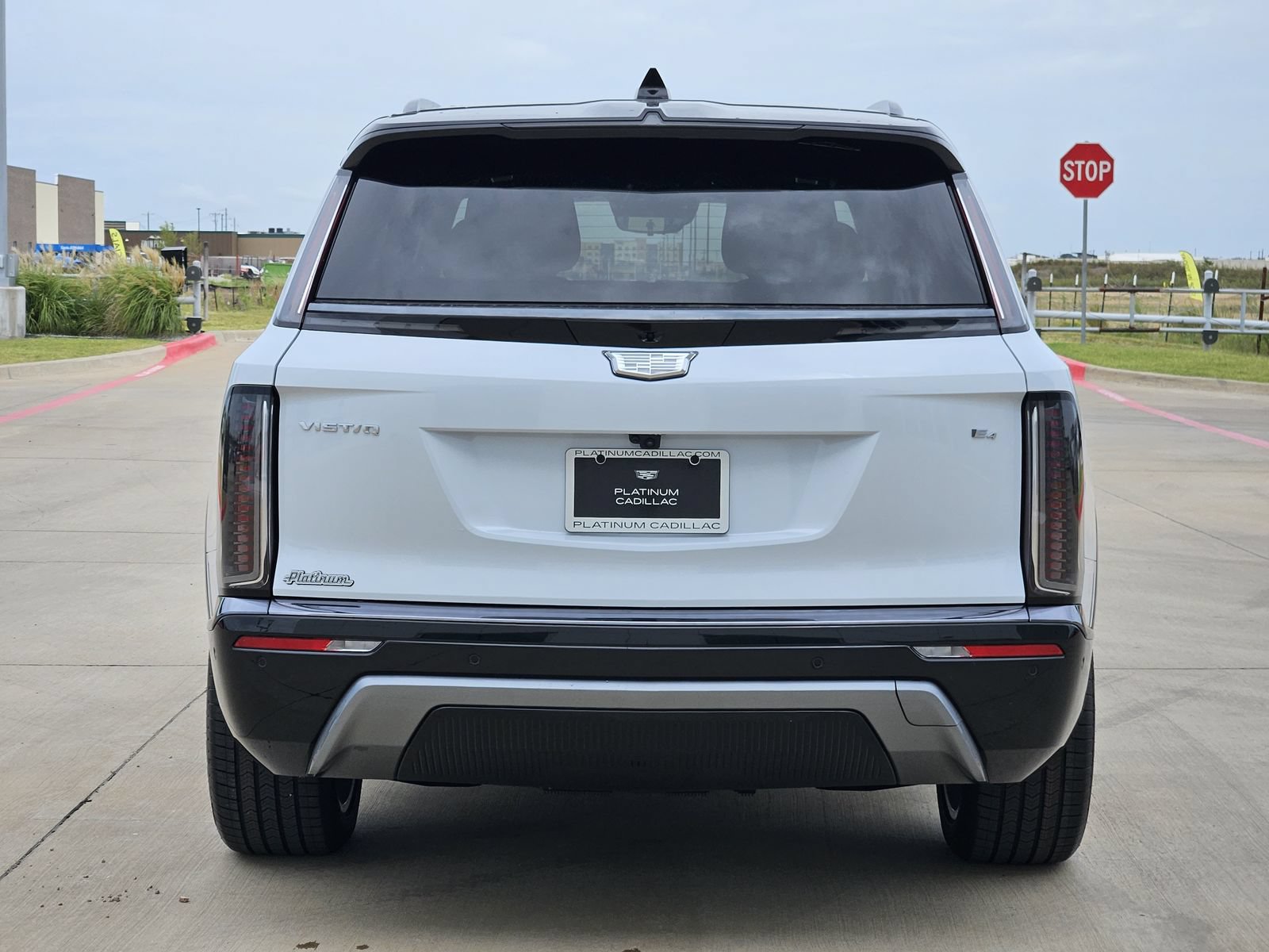 New 2027 Cadillac Vistiq Sport AWD/4WD image 8