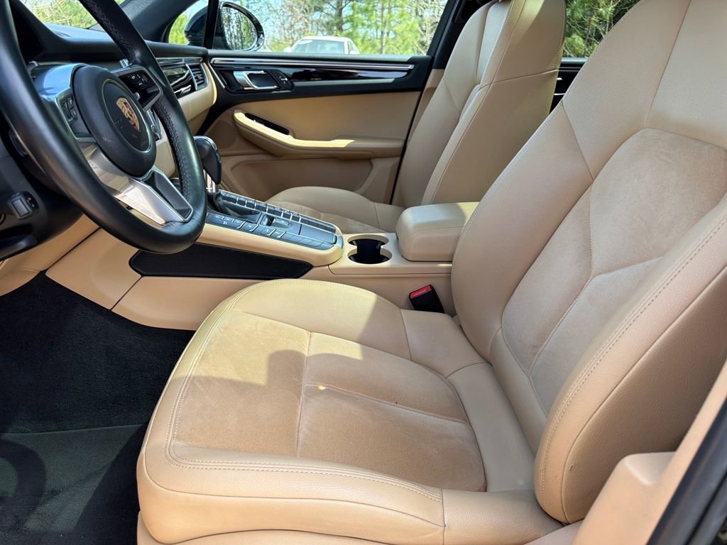 Used 2018 Porsche Macan image 18