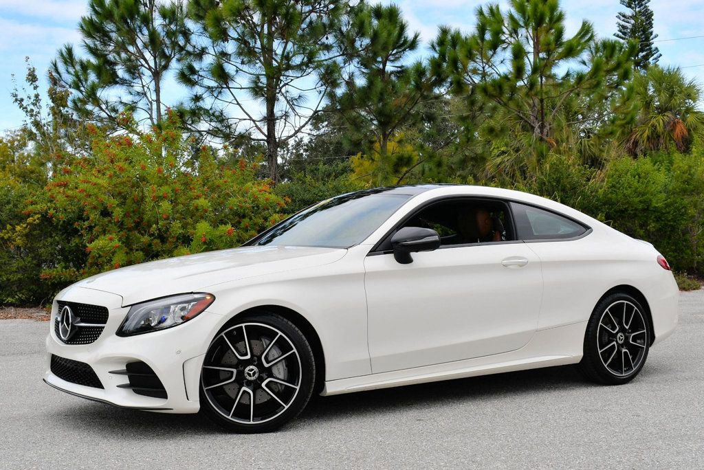 Used 2022 Mercedes-Benz C 300 Coupe image 2