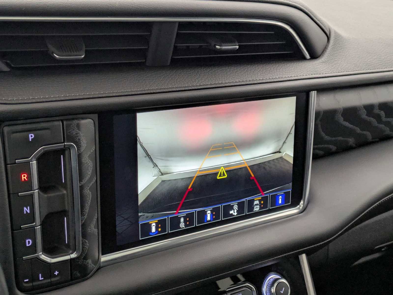 Used 2023 GMC Yukon Denali w/ Max Trailering Package image 30