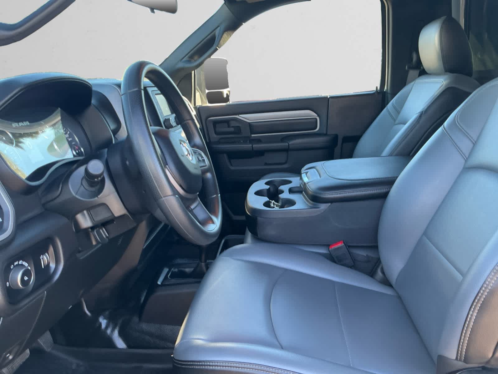 Used 2024 RAM 2500 Tradesman w/ Protection Group AWD/4WD image 9