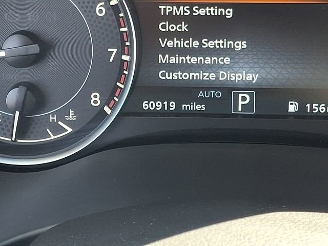 Used 2024 Nissan Armada SL w/ Captain's Chairs Package image 22