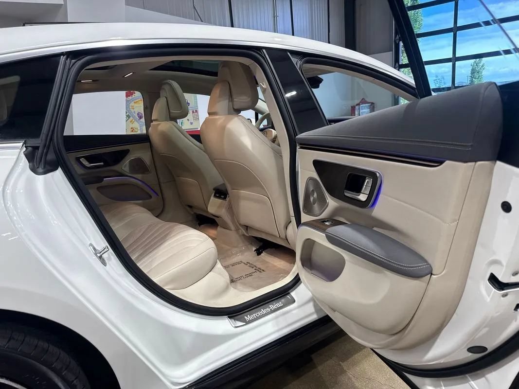Used 2022 Mercedes-Benz EQS 450+ Sedan image 84