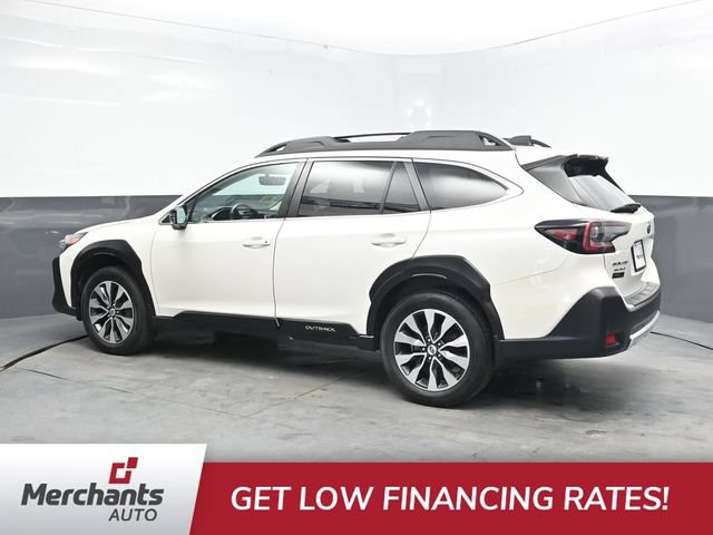 Used 2023 Subaru Outback Limited AWD/4WD image 4