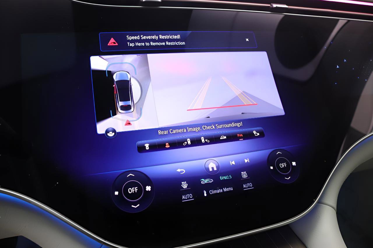 Certified 2023 Mercedes-Benz EQS 580 4MATIC Sedan image 13