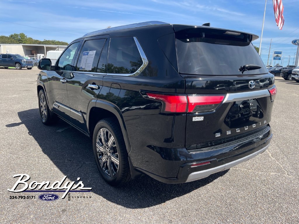 Used 2023 Toyota Sequoia Capstone RWD image 12
