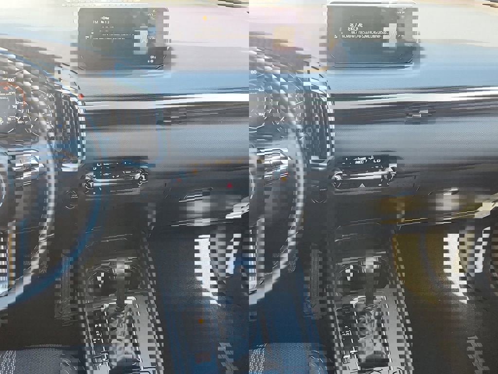 Used 2025 MAZDA CX-50 AWD 2.5 S w/ Preferred Package image 11