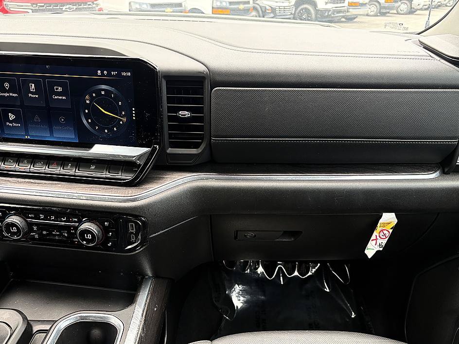 Used 2024 Chevrolet Silverado 1500 LTZ AWD/4WD image 13