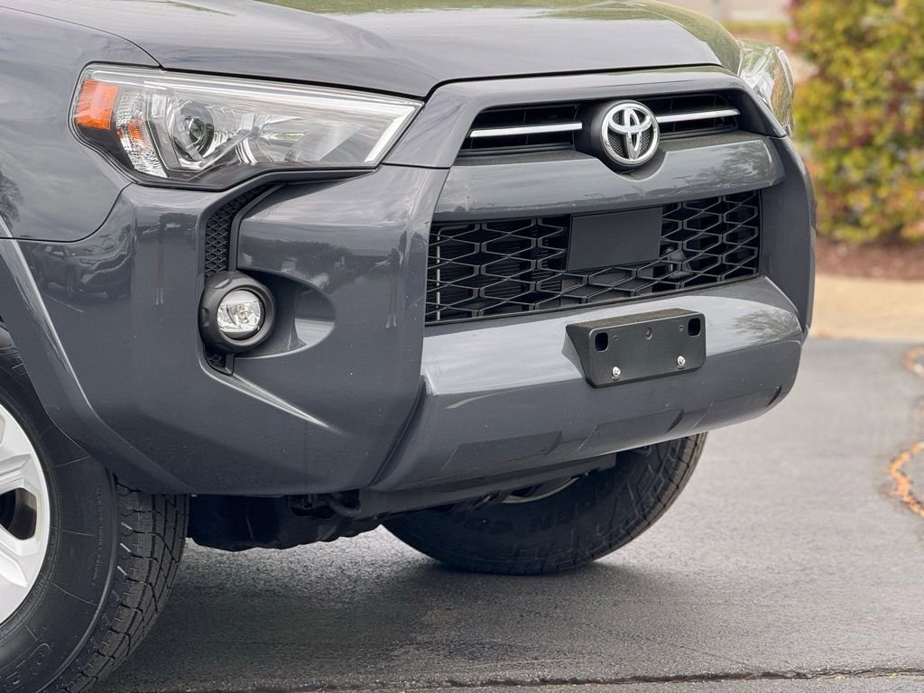 Used 2024 Toyota 4Runner SR5 image 6