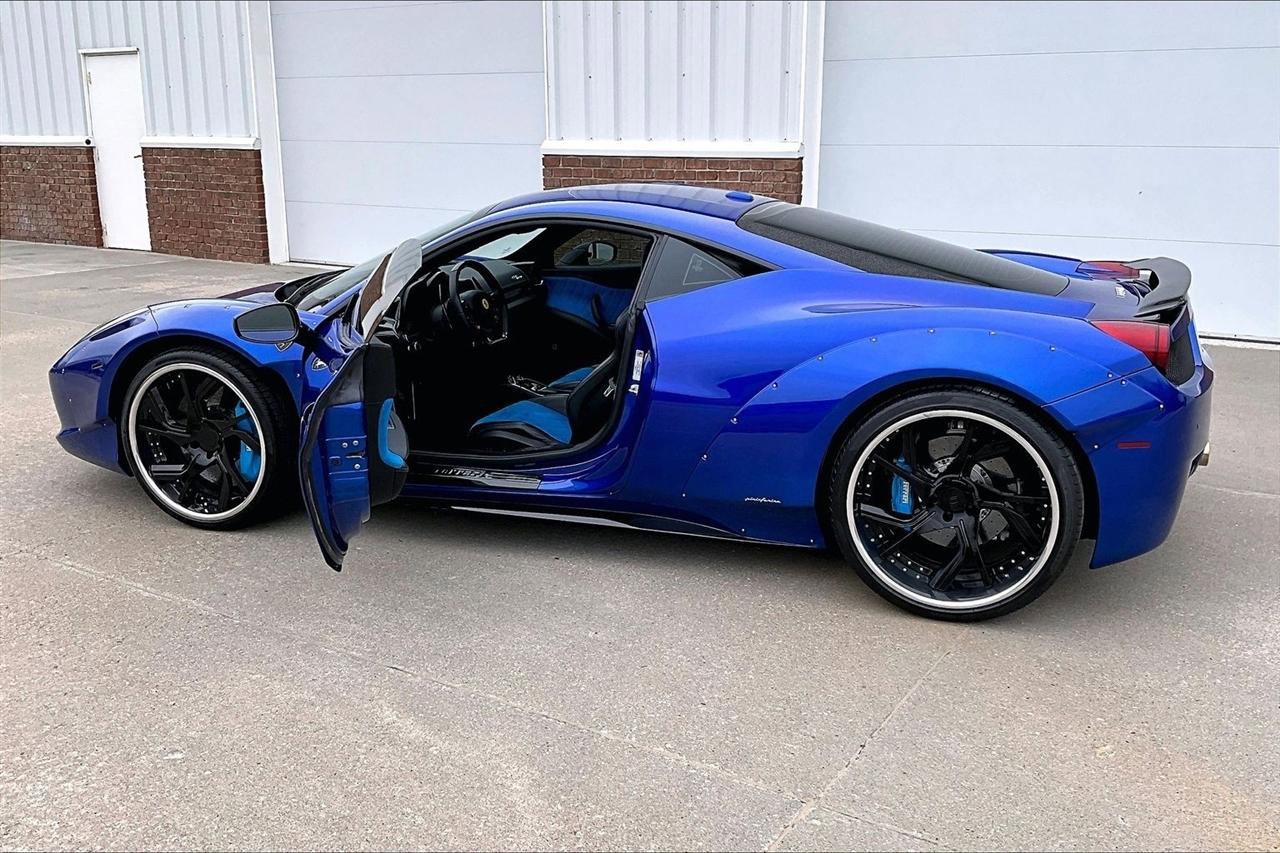 Used 2015 Ferrari 458 Italia Coupe RWD image 34