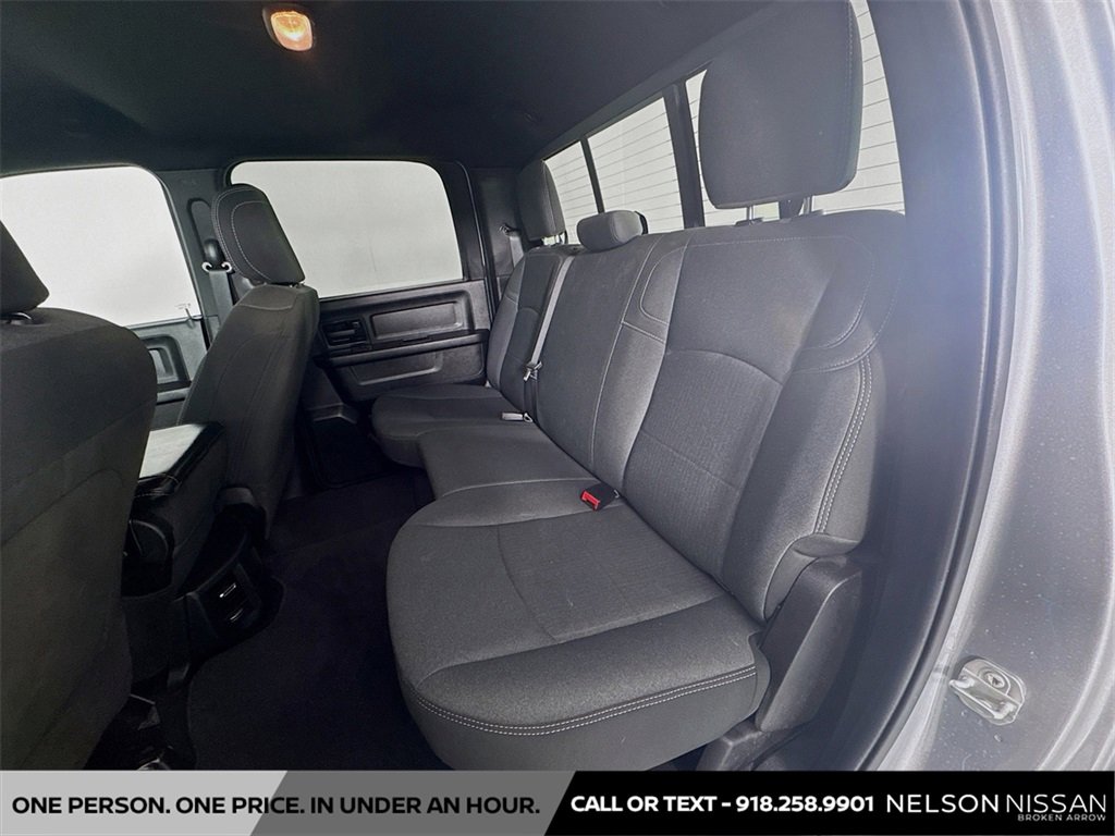 Used 2024 RAM 2500 Tradesman w/ Chrome Appearance Group image 23