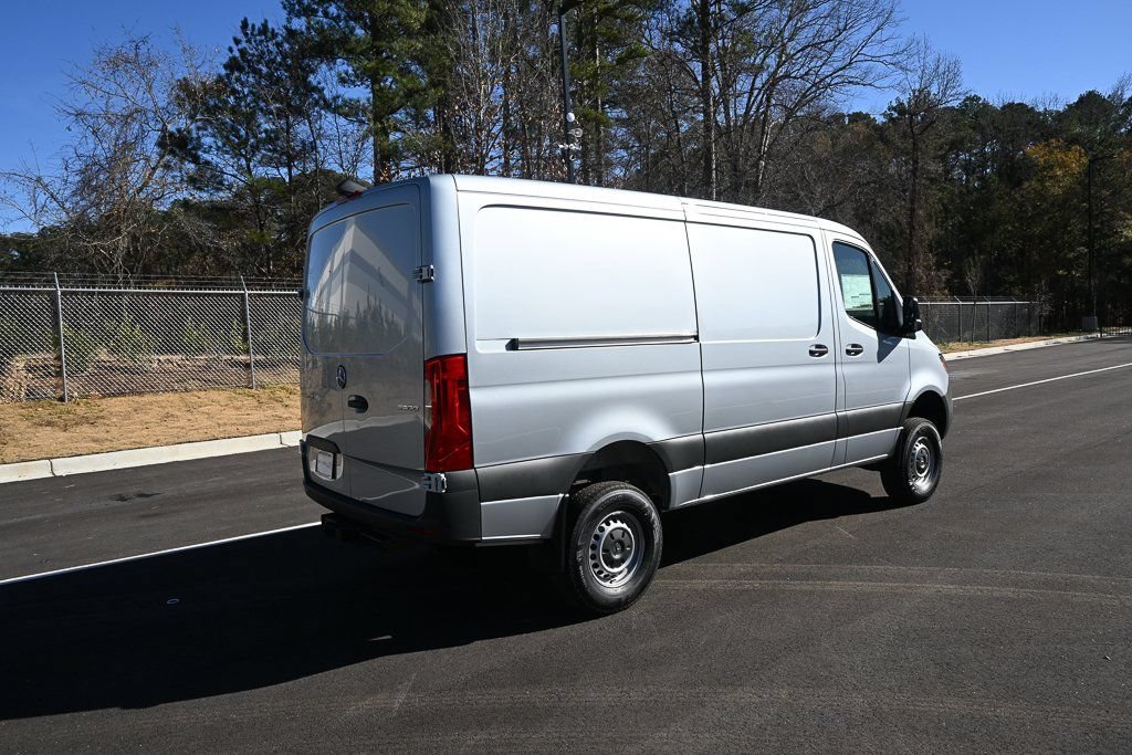 Used 2026 Mercedes-Benz Sprinter 2500 image 24