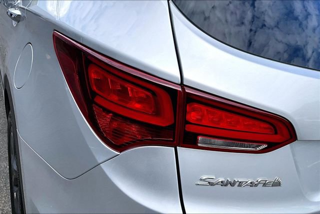 Used 2018 Hyundai Santa Fe Sport w/ Cargo Package AWD/4WD image 23