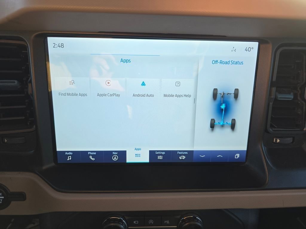 Used 2023 Ford Bronco Wildtrak image 2