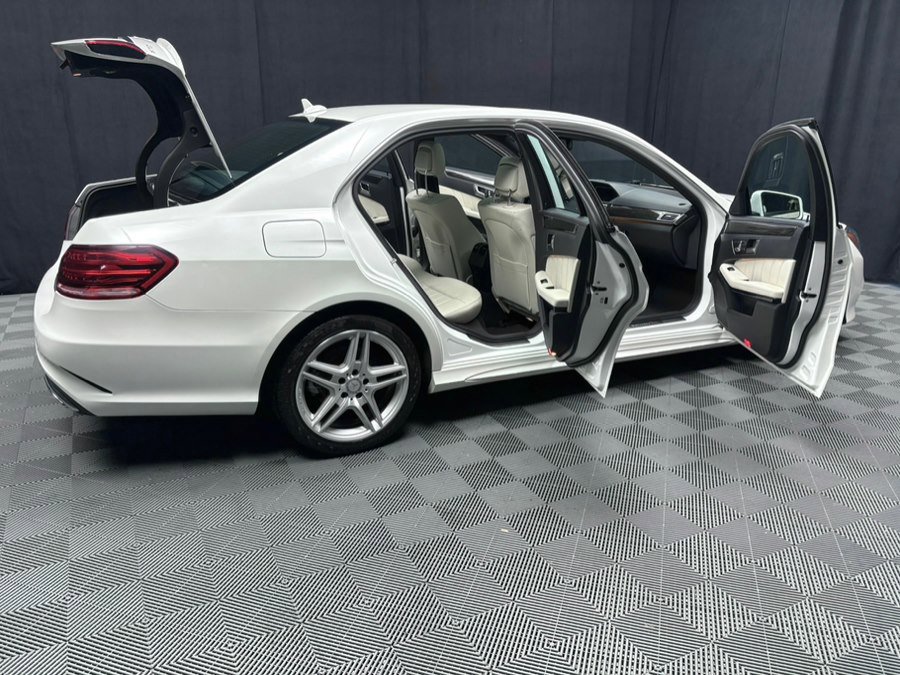 Used 2014 Mercedes-Benz E 350 4MATIC Sedan w/ Premium 1 Package image 23