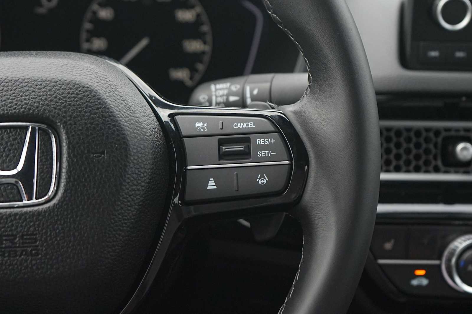 Certified 2025 Honda Civic Sport image 18