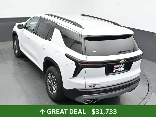 Used 2024 Chevrolet Traverse LT FWD image 44