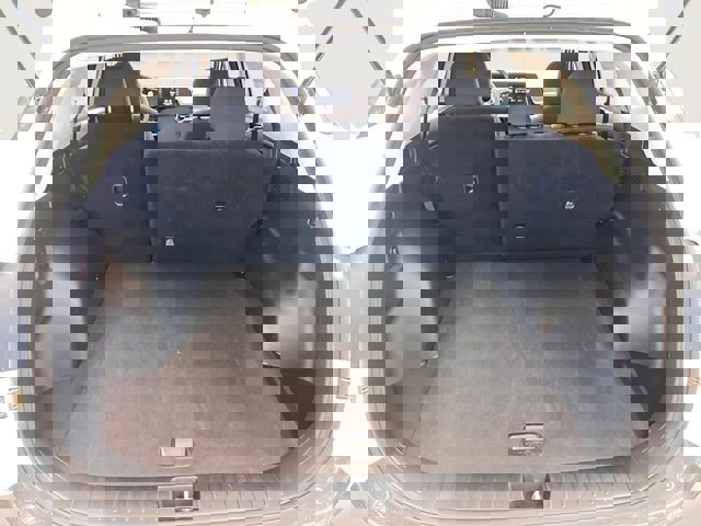 Used 2025 Kia Sportage LX image 11