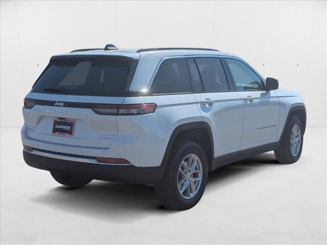 New 2025 Jeep Grand Cherokee Laredo X image 2