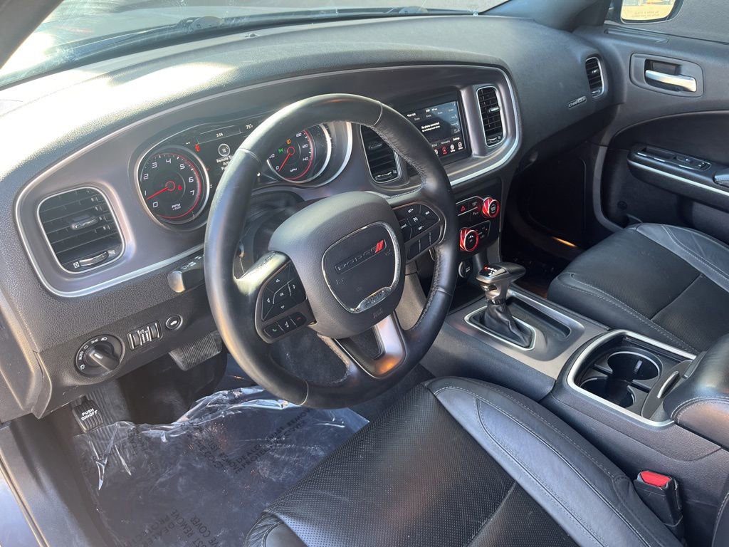 Used 2020 Dodge Charger SXT w/ Leather Interior Group image 28