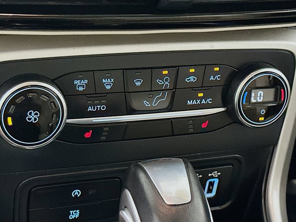 Used 2018 Ford EcoSport Titanium AWD/4WD image 28