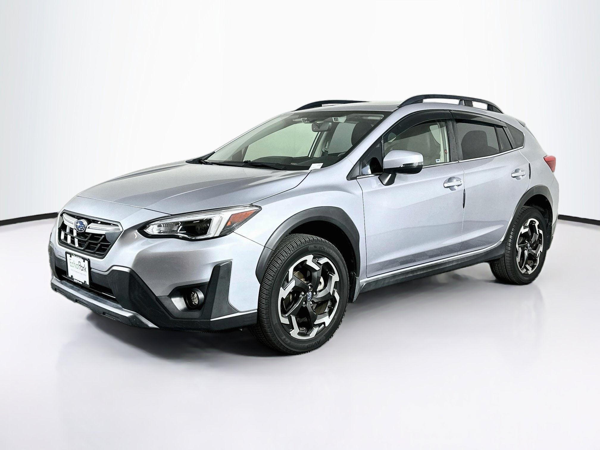 Used 2021 Subaru Crosstrek 2.5i Limited w/ Moonroof Package 2 AWD/4WD image 3