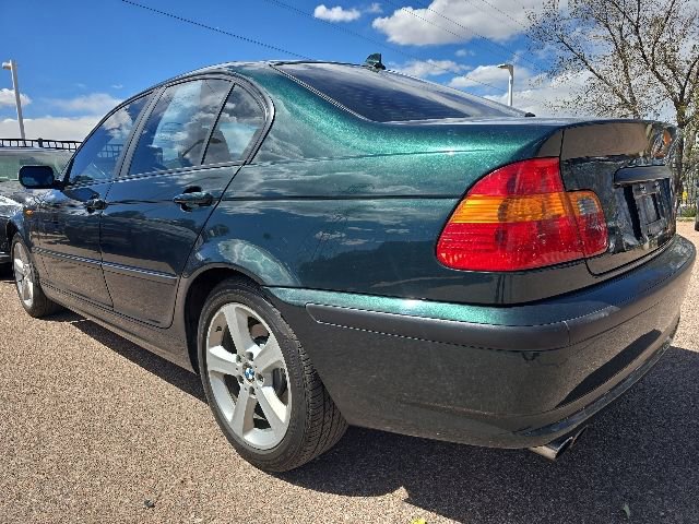 Used 2004 BMW 325xi Sedan AWD/4WD image 6