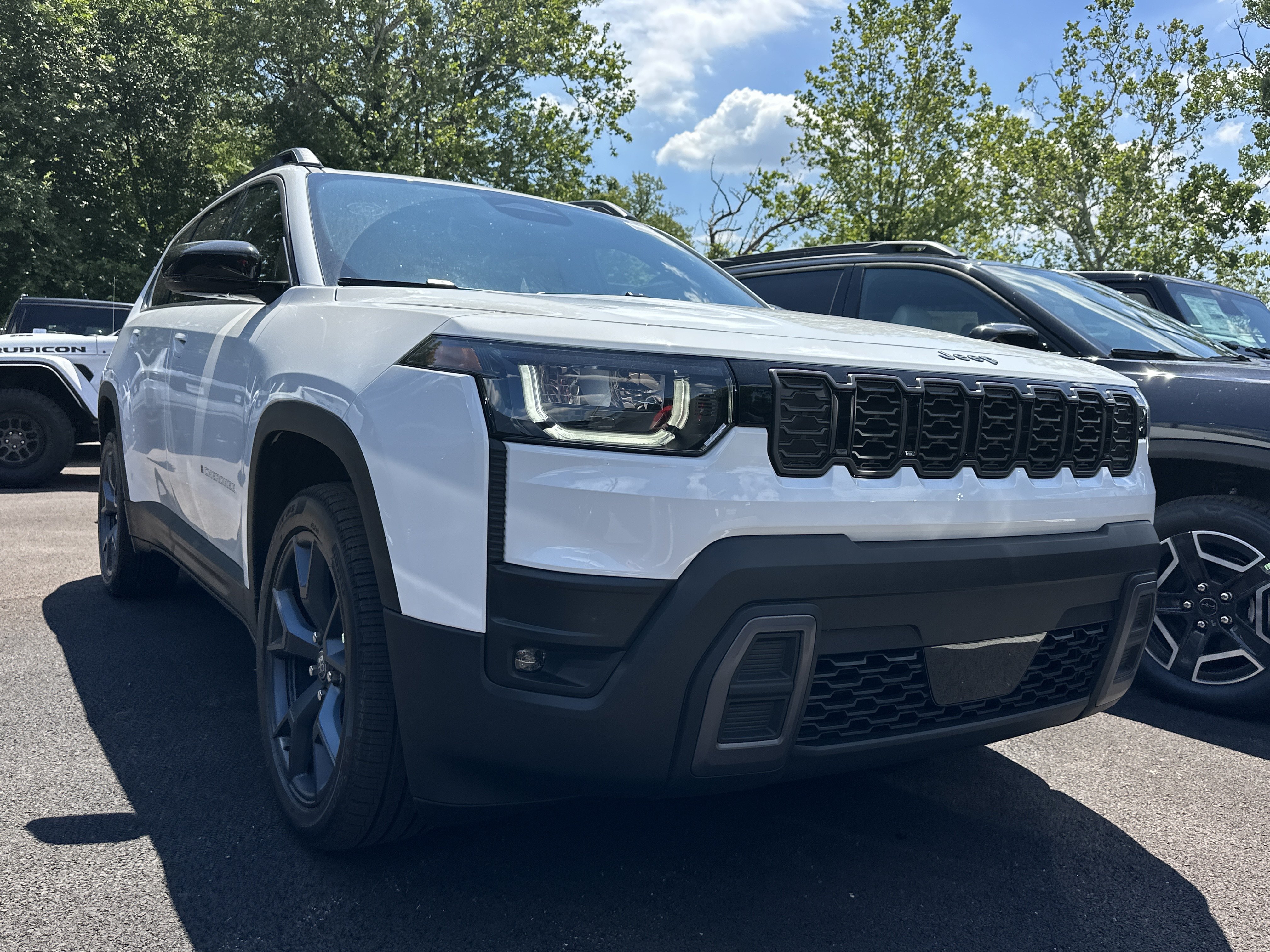 New 2026 Jeep Cherokee Overland AWD/4WD image 23