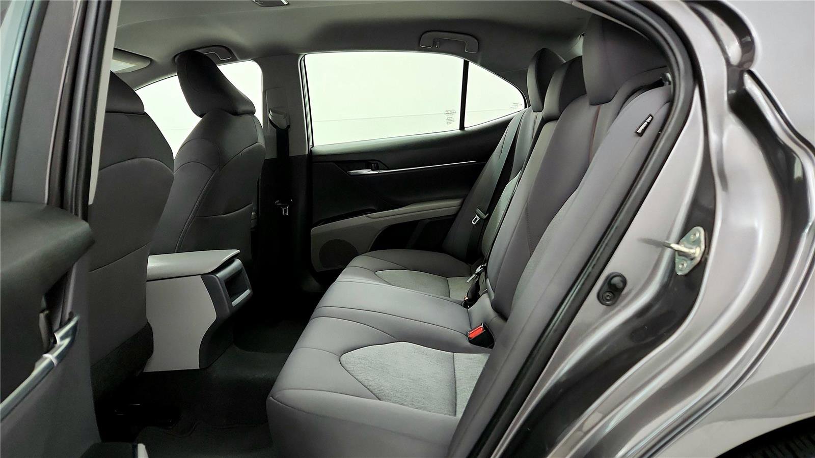 Certified 2020 Toyota Camry LE w/ Carpet Mat Package image 21
