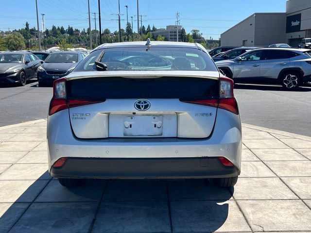 Used 2020 Toyota Prius LE AWD/4WD image 6