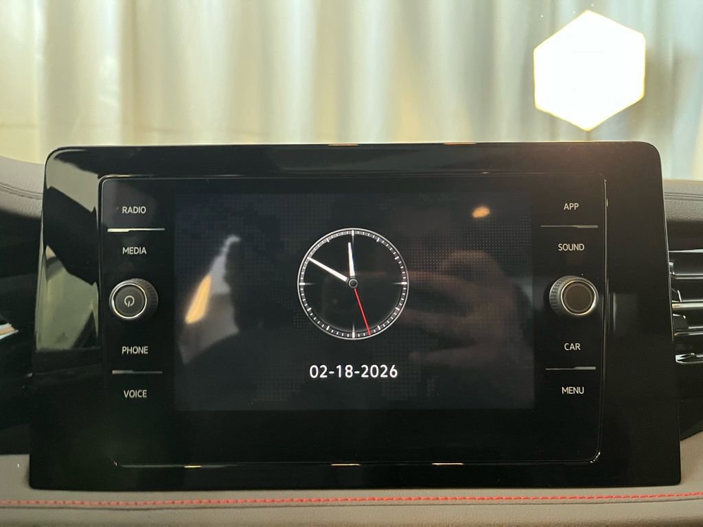 Certified 2025 Volkswagen Jetta GLI Autobahn w/ GLI Black Package FWD image 17