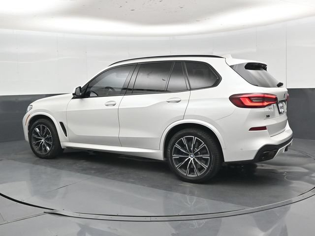 Used 2023 BMW X5 M50i w/ Executive Package AWD/4WD image 39